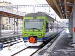 BLS - Nachschuss des Triebzuges RABe 525 020-4 beim verlassen des Bahnhof Bern am 16.01.2016