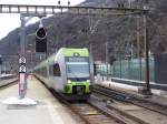 BLS - Triebzuge RABe 535 117 und RABe 535 104 bei der einfahrt im Bahnhof Brig am 16.02.2016