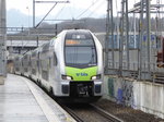BLS - Regio nach Belp mit dem Triebzug RABe 515 014-9 bei der einfahrt in die Haltestelle Bern-Wankdorf am 25.03.2016