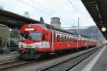 RBDe 566 221-8, B 50 38 29-34 555-5 und ABt 50 38 38-33 921-9 als Regio 5959 nach Solothurn in Burgdorf, 09.12.2014.