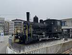 SBB Bahnhof Buch/SG - Denkmal Dampflok E 3/3  8487 aufgestellt beim Bahnhof Buchs/SG ** Foto ist vom 26.12.2025