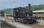 Die Emmental Bahn absolvierte mit der E 3/3 853 (UIC 90 85 0008 573-3) der DBB einige Fahrten von Sumiswald-Gr�nen nach Wasen i.E. und zur�ck an. Im Bild rangiert die kleine Lok in Sumiswald-Gr�nen, um ihren Zug nach Wasen i.E. zu �bernehmen. 

14. Juni 2025