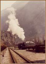 Das Gelnde der Alusuisse Chippis bei Sierre war weitlufig und die Steigung hoch zum Bahnhof Sierre/Siders verlangte den kleinen E 3/3 alles ab. (Archiv Sommer 1977)