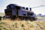 SBB Dampflok E 4/4: Lok 8854 wartet auf Abbruch in Thörishaus bei Bern, 7.September 1966. 