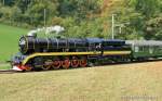 Die umgebaute BR 52-8055 auf einer Versuchsfahrt von Sissach nach Olten hier am 26.09.2009 auf der Hhe von Trimbach.