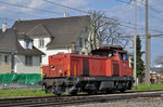 BM 4/4 18432 durchfährt den Bahnhof Pratteln.