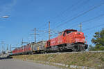 Am 03.09.2026 schleppt die Am 843 011-8 die Abbruchloks 420 238-8, 420 306-3 und die Re 620 056-2 zusammen mit dem B 50 85 21-95 111-3 auf eine Nebengleis beim Bahnhof Kaiseraugst, wo sie auf den