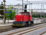 SBB - Lok 842 001-0 unterwegs im Bahnhof Effretikon am 05.05.2015