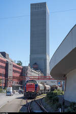 Der Güterzug in der Stadt am 4. September 2020.<br>
Montag bis Freitag fährt SBB Cargo dreimal täglich zum hier zu sehenden Swissmill-Getreidesilo in der Stadt Zürich.