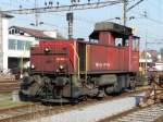 SBB - Diesellok Em 3/3  831 001-3 im Bahnhofsareal von Suhr am 08.11.2008