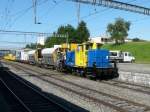 Schnappschuss - Bauzuglok 99 85 58-37 601-4 abgestellt in Romont am 23.06.2012  ..