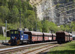 Bahnen im Berner Jura
SBB/Vigier: Rangierfahrt mit CAROLE 98 85 5232 28 7-3 CH-VICEM von Vigier in Reuchenette-Péry am 10. Mai 2017.
Foto: Walter Ruetsch