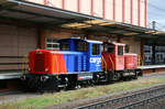 Tm 232 203 und Tm 9664 am 21. März 2010 im schweizerischen Bahnhof St. Margrethen.