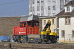 Tm 234 077-6 durchfährt den Bahnhof Pratteln.