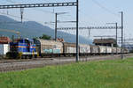 Die firmeneigene Rangierlok 98 85 5237 822-6CH-MVNAG der MIGROS in Oberbuchsiten auf Rangierfahrt am 28. August 2019.
Foto: Walter Ruetsch