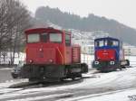 SBB - Rangierloks Tm 2/2 9679 zusammen mit dem Tm 2/2 232 118-5 im Bahnhofsareal von Pfffikon/SZ am 16.01.2010