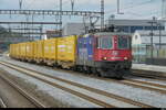 SBB - 420 247 vor Postzug bei der Durchfahrt im Bhf. Rupperswil am 01.10.2025