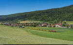 SBB Re 420 299 & 303 / Courtelary, 16. Mai 2025<br>Transrail Aushubzug Le Locle Col-des-Roches - Reuchenette-Péry