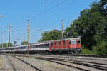 Re 4/4 II 11153 f�hrt am 08.07.2026 Richtung Station Augarten.