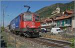 Ligerz - noch mit der Bahnstrecke zwischen Ort un See und nat�rlich der bekannten Kirche von Ligerz. Bildbestimmend die SBB Re 4/4 II 11347 (Re 420 347-7) als Lokzug auf der Fahrt in Richtung Neuch�tel. 

16. Juli 2026