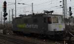 421 383 wurde am 27.12.2011 im Mannheimer Hbf abgestellt. Damals fuhr sie noch f�r railadventure, bis 139 558 fertiggestellt war. Sie ist nun wieder im SBB-Cargo-Design unterwegs.
