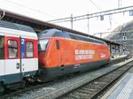 Re 460 063 mit der Easyjet Werbung am 13.12.2014 in Brig.