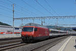 Re 460 114-2 durchfährt am 18.07.2025 den Bahnhof Rothrist.