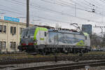 Siemens Vectron 475 436-2 wird am 02.02.2026 in der Abstellanlage beim Bahnhof Pratteln abgestellt.