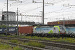 Siemens Vectron 475 411-5 der BLS durchfährt am 02.06.2025 den Bahnhof Pratteln.