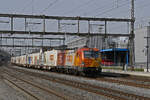 Siemens Vectron 476 457-7 durchfährt am 09.03.2026 den Bahnhof Rupperswil.