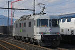 Re 620 003-4 von Railadventure durchfährt am 02.02.2026 den Bahnhof Gelterkinden.