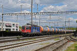 Re 620 013-3 durchfährt am 21.04.2026 den Bahnhof Kaiseraugst.
