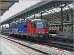 Die SBB Re 6/6 11671 (Re 620 071-1)  Othmarsingen  wartet als Lokzug in Lausanne auf Gleis 2 auf die Weiterfahrt. 

5. August 2026