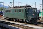 Ae 6/6 11502 der SBB bei einem Sonnenbad am 18.06.2007 im Bahnhof Buchs St. Gallen.