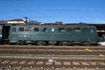 SBB: SBB Historic Samichlausfahrt von Olten nach Delémont vom 10. Dezember 2016
mit der Ae 6/6 11421  Graubünden .
In Delémont kurz vor der Rückfahrt nach Olten (Ausschnitt mit Fotoshop).
Foto: Walter Ruetsch 