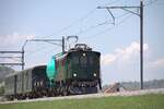 Der VHE am 18.04.2026 mit einem stilechten GmP auf dem Weg nach Full, aufgenommen bei Leibstadt.