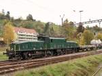 Die Be 6/8 13302 vor einem Oldtimer Gterzug am 14. Okt. 2012 bei der Einfahrt in den Bahnhof Bauma. Bild Christian Brechbhl www.flugschiene.ch