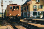 GBS/BLS: Güterzug nach Schwarzenburg mit der GBS Ce 4/4 313, Baujahr 1920,  beim Zwischenhalt in Gasel im August 1987.