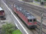 Eine Re 10/10 verlsst das Depot Erstfeld am 16.08.2007