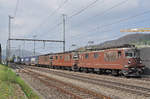 Doppeltraktion, mit den BLS Loks 425 171, 425 164 und der  kalten  425 188, durchfahren den Bahnhof Gelterkinden. Die Aufnahme stammt vom 06.04.2017.