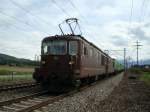 Zwei Re 425 mit Hangartnerzug bei Kiesen am 02.05.2008