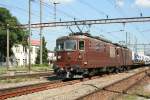 BLS Re 4_4 183+182 am 27.8.2008 in Pratteln.
