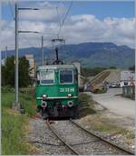 Die BAM MBC Re 4/4 II 506 (91 85 4420 506-8 CH-MBC) auf dem Industriegleis Richtung Bahnhof Gland mit ihrem nicht zu sehenden Kieszug nach Apples.
9. Mai 2017
