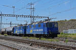 Doppeltraktion, mit den WRS Loks 421 381-5 und 421 373-2 durchfährt den Bahnhof Pratteln.