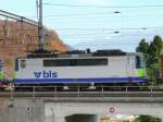 bls - Abgestellte Re 4/4 420 510-0 in Spiez am 21.11.2009