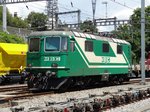 Die ex-SBB und ex-BLS Re 4/4 II mit nummer Re 420 506-8 (MBC - Morges-Bière-Cossonay) im Bf.