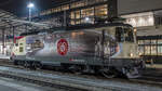Re 420 251-1  175 Jahre Schweizer Bahnen , aufgenommen auf der Überführungsfahrt von Bellinzona nach Yverdon beim Halt vor der Bahnhofshalle Luzern, aufgenommen am 08.03.2022.