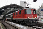 SBB: IR Zürich HB - St.Gallen mit der Re 4/4 11140 kurze Zeit nach der Ankunft in St.Gallen am 6.