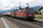 SBB CARGO Gaszug mit Doppeltraktion Re 420 bei Deitingen am 12.