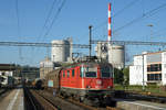 Re 420 264-4 anlässlich der Bahnhofsdurchfahrt Wildegg am 3.